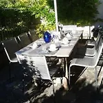 Ermitage De Bed & Breakfast 3*