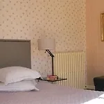 Ermitage De Frühstückspension 3*