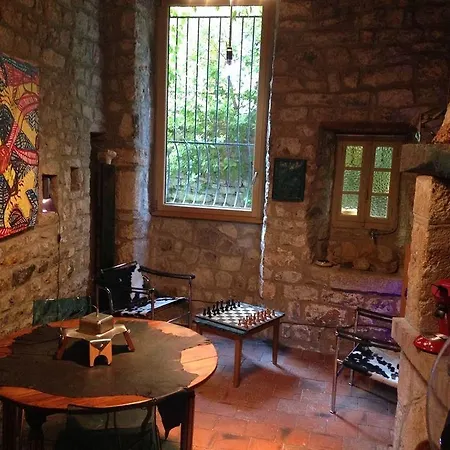 Oda ve Kahvaltı Ermitage De