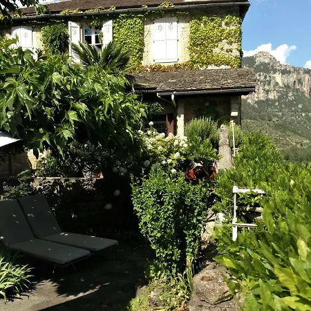 Ermitage De Bed and breakfast Peyreleau